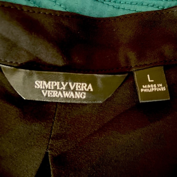 Vera Wang Button Down Blouse With Lace Detail - Picture 2 of 5